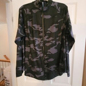 Livi Activewear Camouflage Jacket